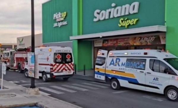 Trabajador se electrocuta dentro de Soriana
