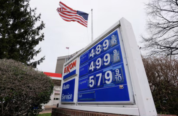 Gasolina supera cuatro dólares en Florida