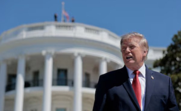 Trump rechaza frenar avance de la inteligencia artificial