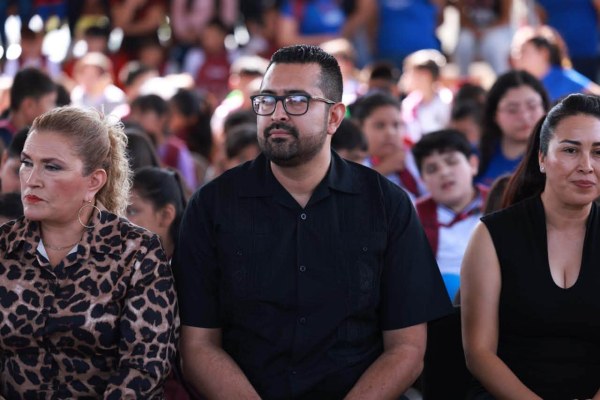 Revira regidor y pide renuncia de Daniela Álvarez al PAN