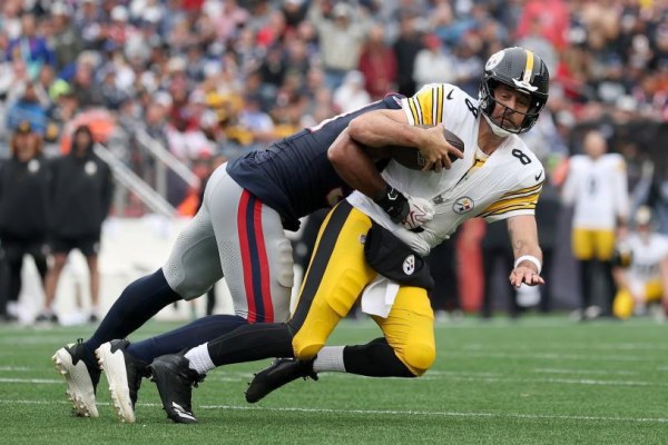 Aplastan los Patriots a los Steelers