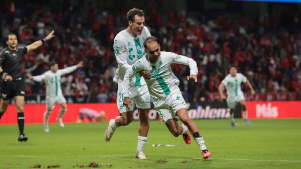 Santos sorprende y derrota al Toluca
