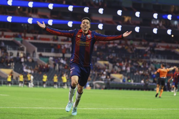 Atlante derrota 4-2 a Monterrey