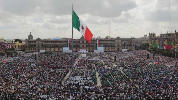 Sheinbaum concluye gira nacional con multitudinario mensaje en el Zócalo